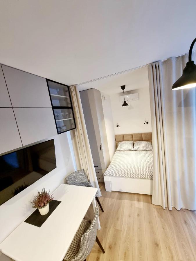 Doki Living Apartament 55 Gdansk Exterior foto